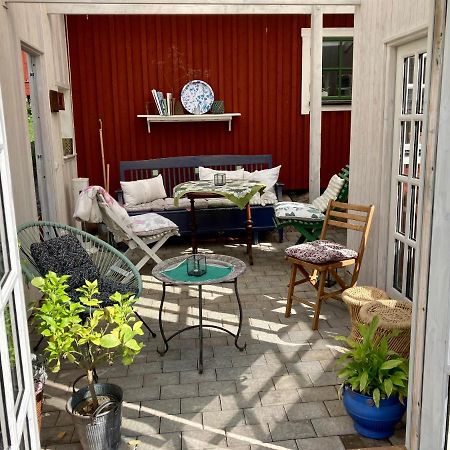 Bed and Breakfast Sjoebacken Gard Lerdala Exterior foto