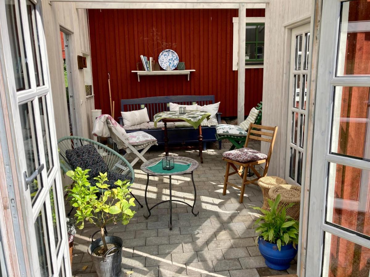 Bed and Breakfast Sjoebacken Gard Lerdala Exterior foto